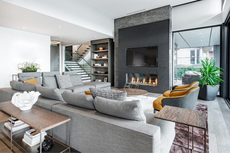 Buying & Selling High-End Real Estate in California